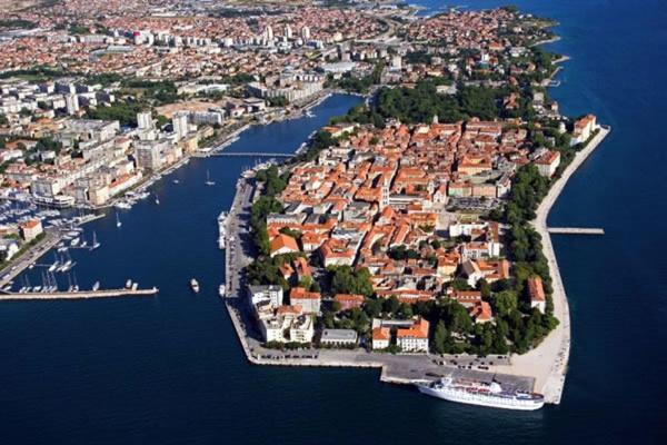 Apartments Lili Zadar Buitenkant foto