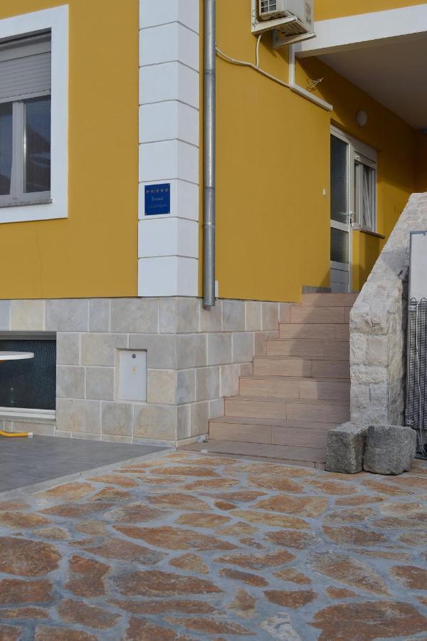 Apartments Lili Zadar Buitenkant foto